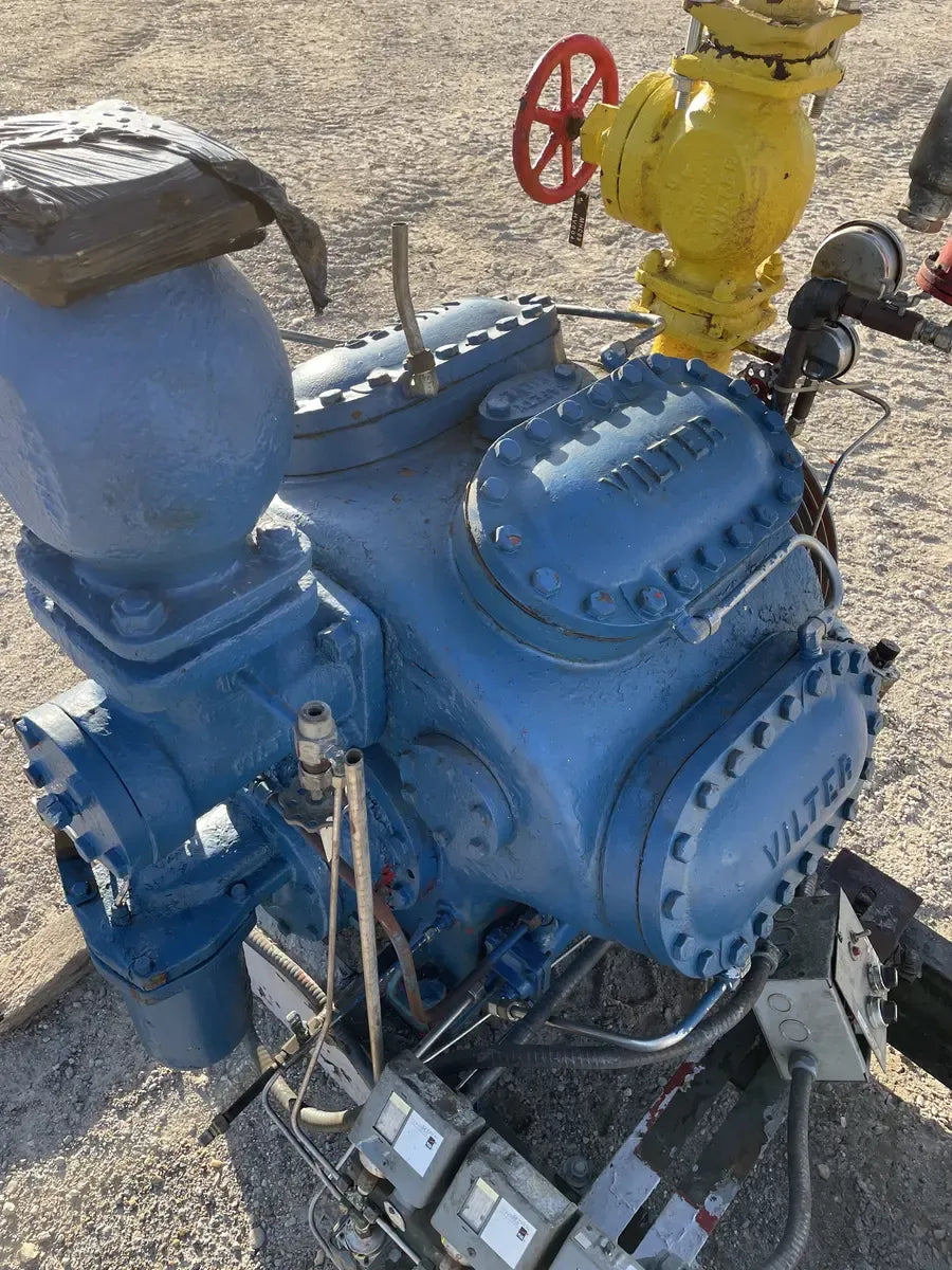 438 Compressor Vilter 438 8-Cylinder Reciprocating Compressor (Belt Driven)