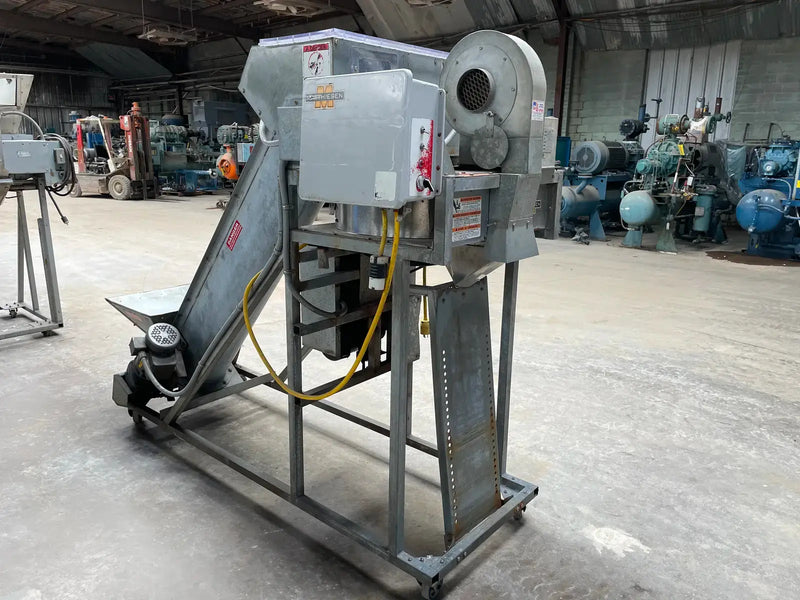 Matthiesen VLS510 Bottom Loading Volumetric Bagger With Incline Screw