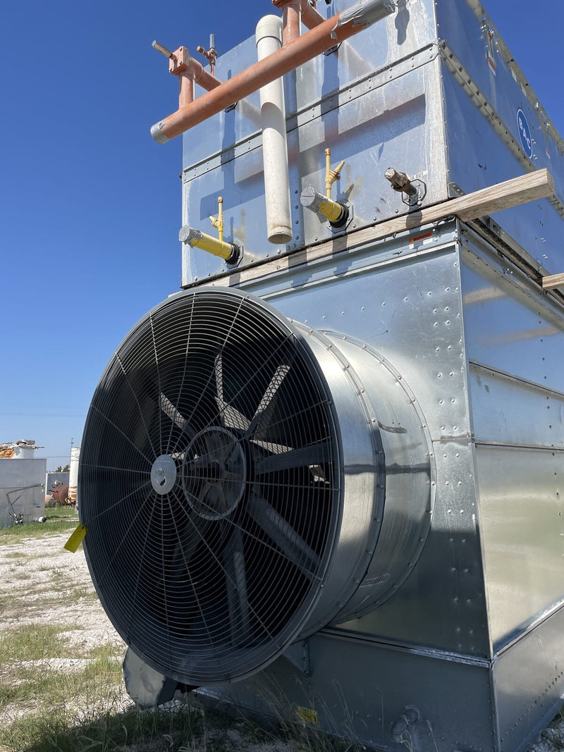 Condensador evaporativo BAC VCA-301A (301 toneladas nominales, motor de 1-15 HP, 1 unidad de torre)