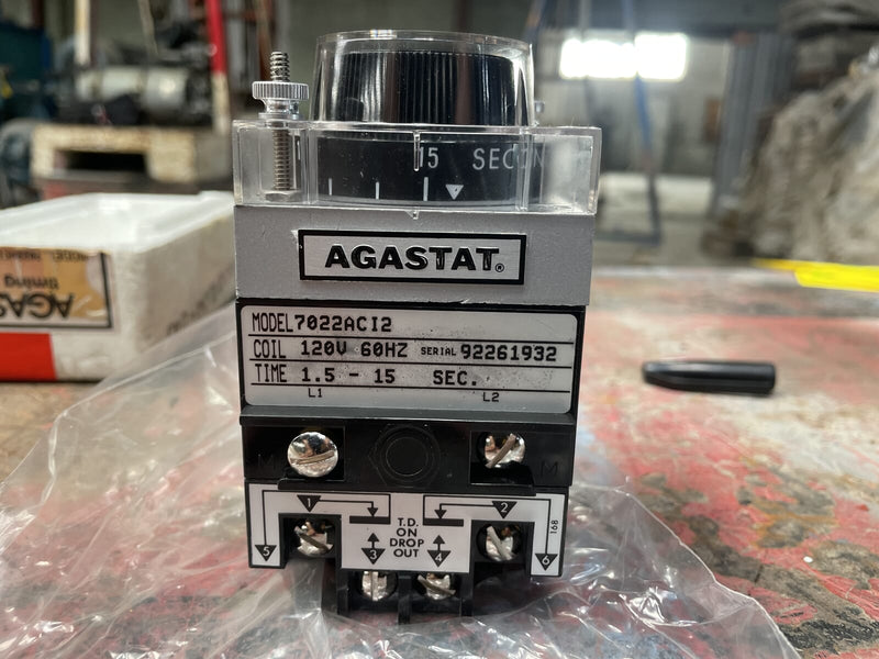 AGASTAT - Relé de retardo de tiempo TE Connectivity 7022AC (120 V, 60 Hz, 1,5-15 segundos)