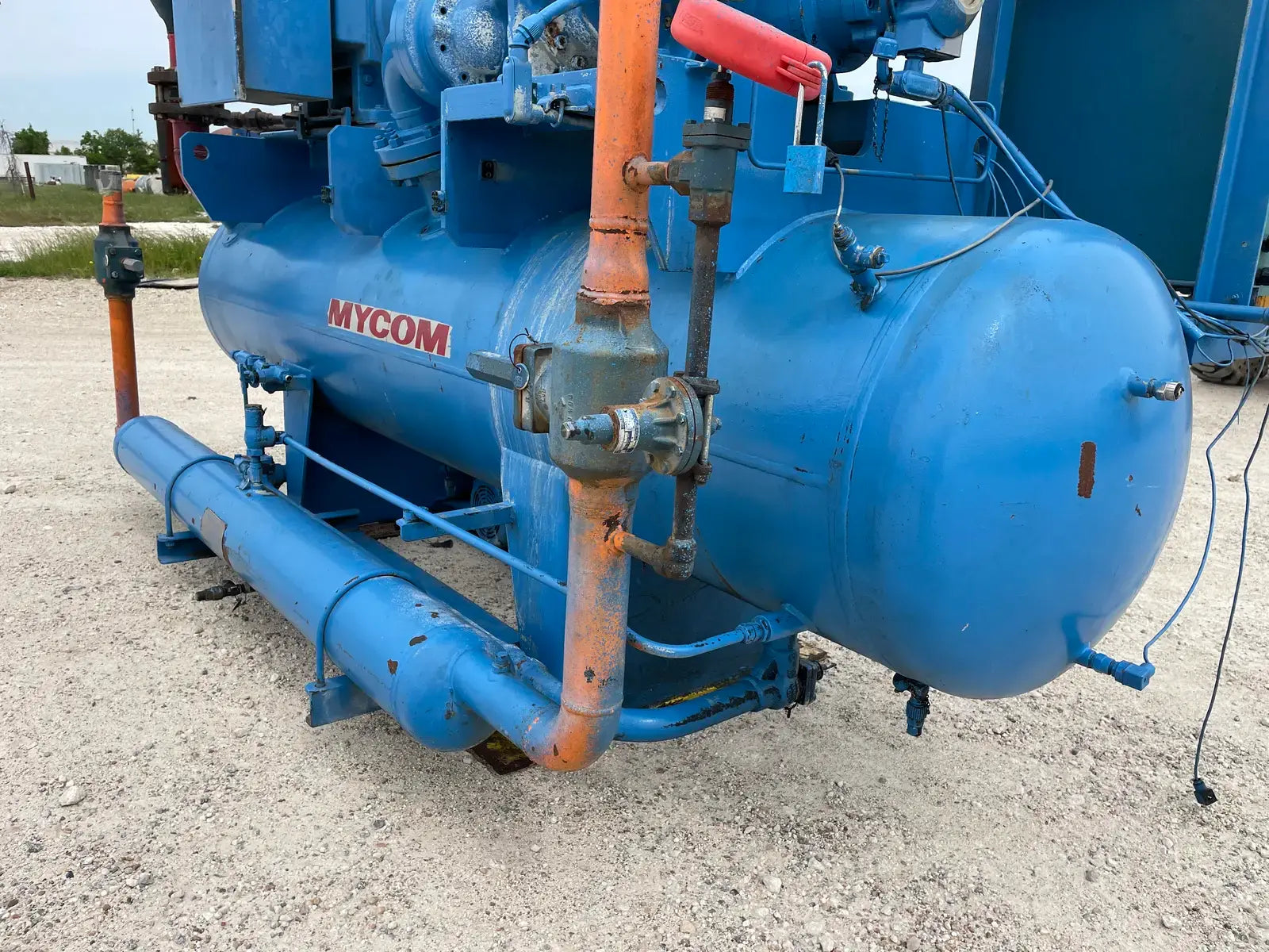 Mycom N200VLD-T-350 Rotary Screw Compressor Package (Mycom 200VLD, 350