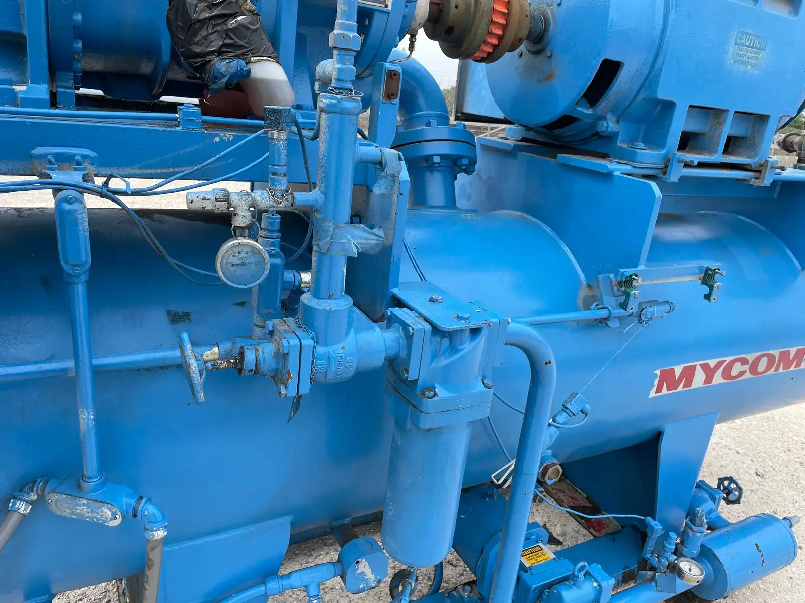 Mycom N200VLD-T-350 Rotary Screw Compressor Package (Mycom 200VLD, 350