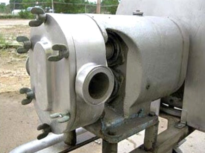 SSP Positive Displacement Pump on Portable Base SSP Pumps Ltd. 