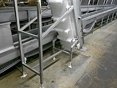 Stainless Steel Incline Conveyor - 18 in. wide Not Specified 