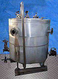 Stainless Steel Insulated Single Shell Tank- 200 Gallon Genemco 