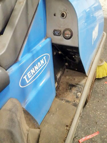 Tennant Diesel Floor Sweeper Tennant 